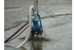 Pompe pour boues de lagune