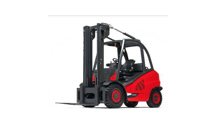 Fenwick offre un lifting à ses chariots frontaux thermiques de 4 à 5 tonnes !