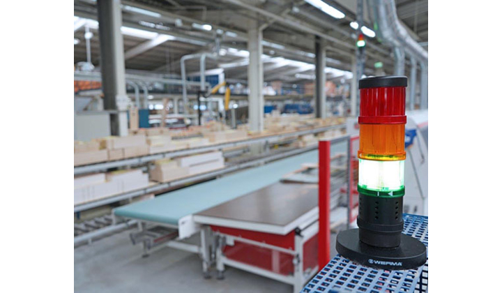 Une production assurée et sécurisé chez HYMER grâce aux feux de signalisation de CO2 de WERMA