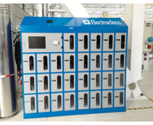 LockerPoint, son distributeur automatique à portes