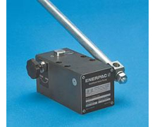 Pompes manuelles multi-fluides Série MP