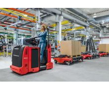 Fenwick Linde lance la nouvelle gamme de trains logistiques LT06/LT20